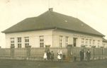 Budova školy v Trusnově“